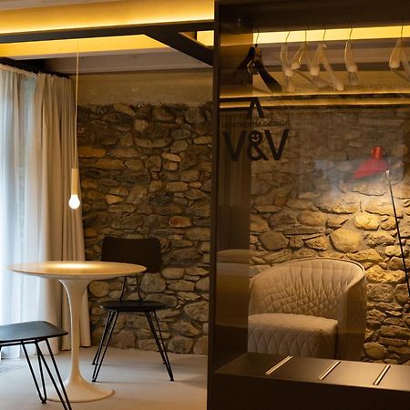 V&V RentRoom Design Gignod Buitenkant foto